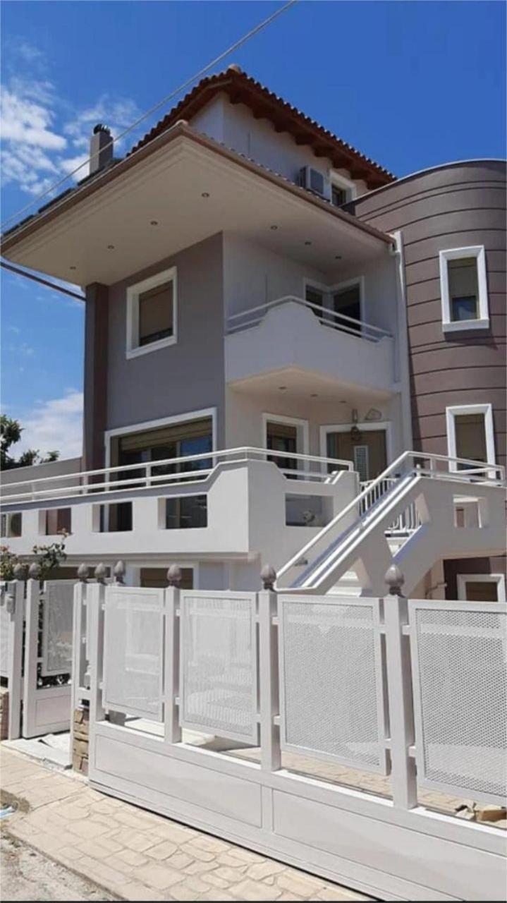 Denisa's Luxury House Near Athens Airport