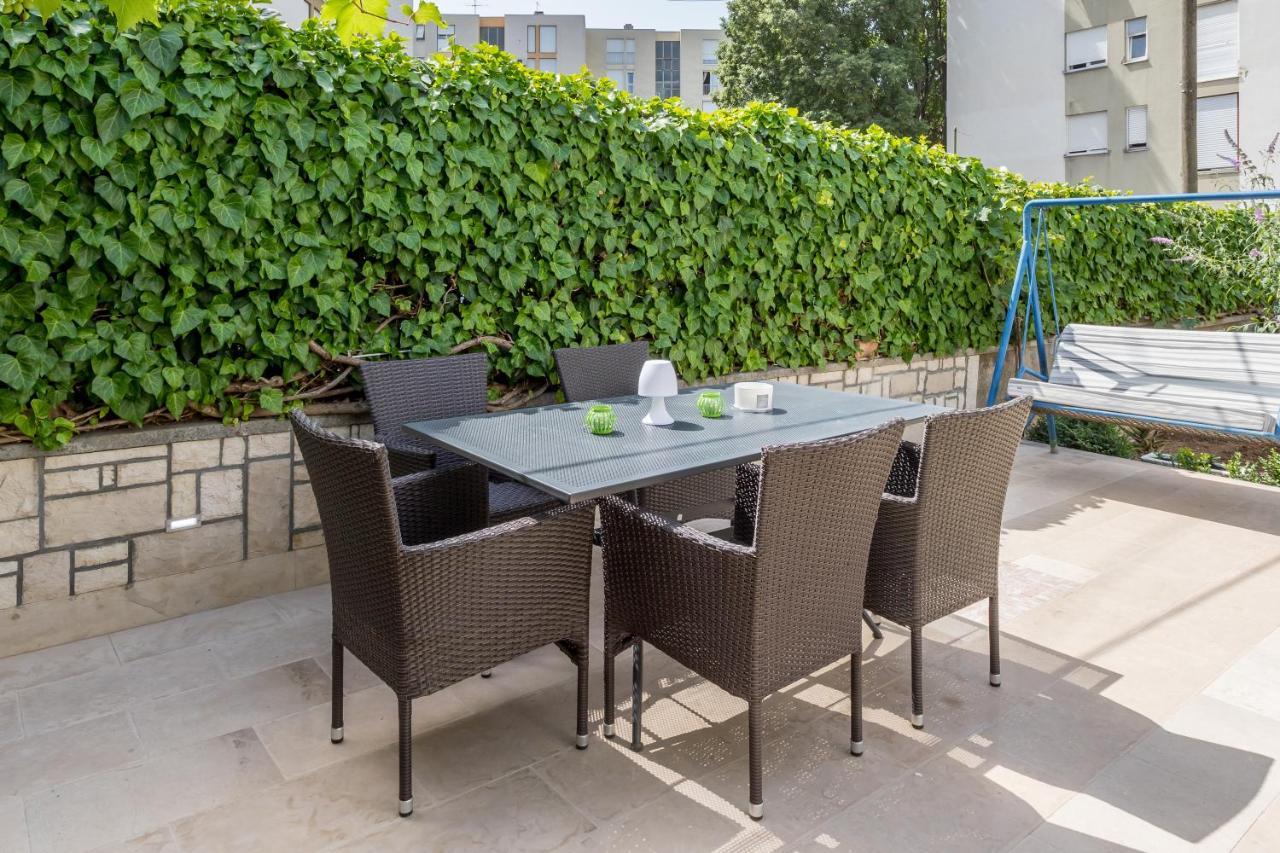 Garden Apartment Dina With Free Parking