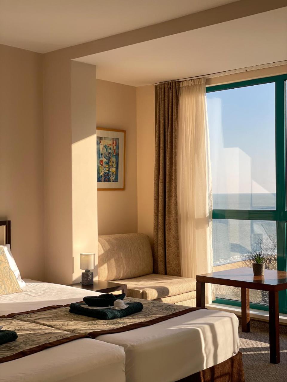 Studio Sea View Golden Sands