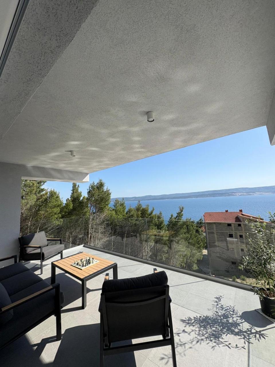 Villa Alta Mare Apartments With Pool