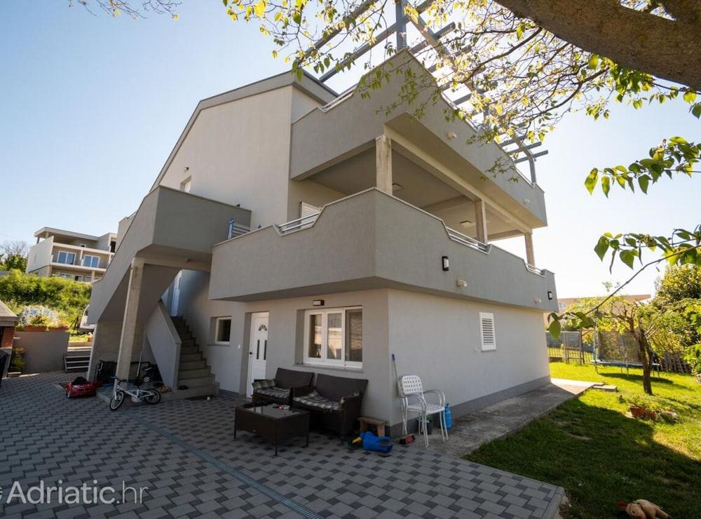 Panoramic View Apartment Ilm