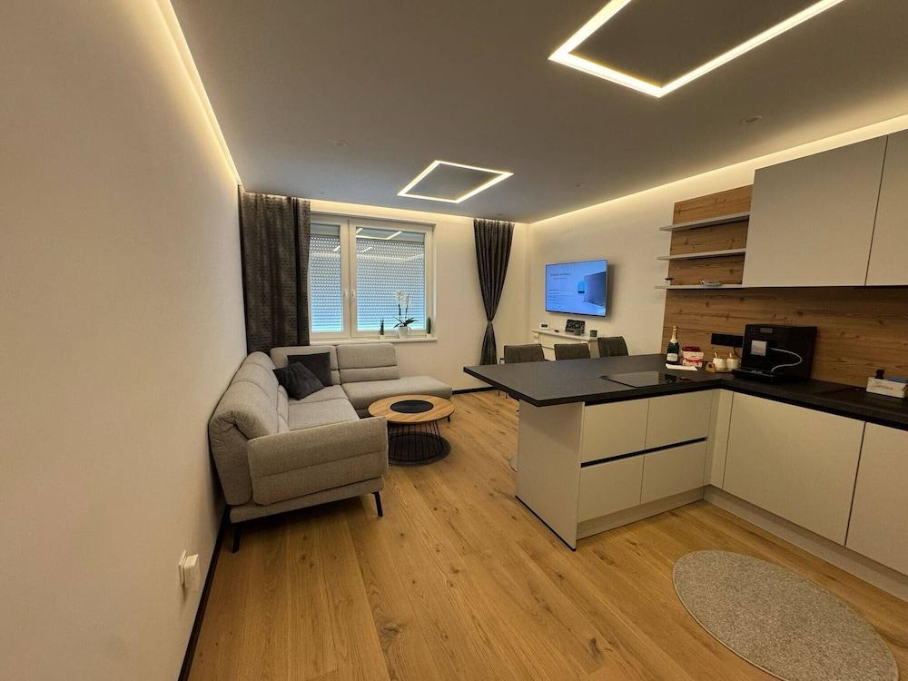 Stylish Apt Near Belvedere 15 Min To Center
