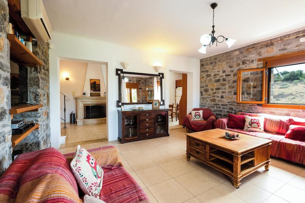 Villa Eleftheria