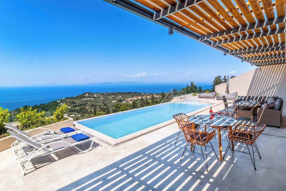 Villa Andromeda Sunset