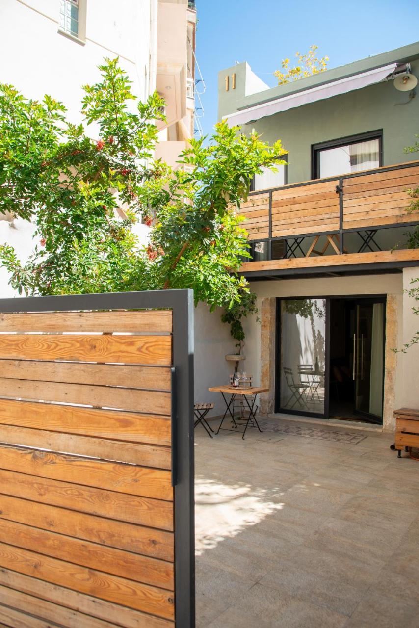 Janiko Small House With Parking Space