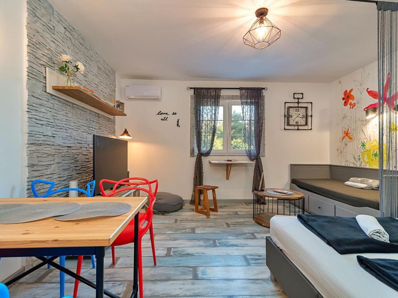Studio Modern Cave by Interhome
