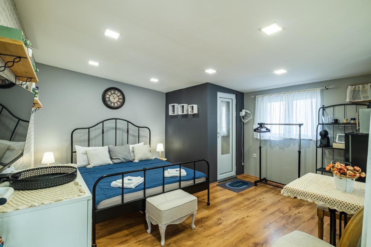 Cozy Studio In Varna City Center