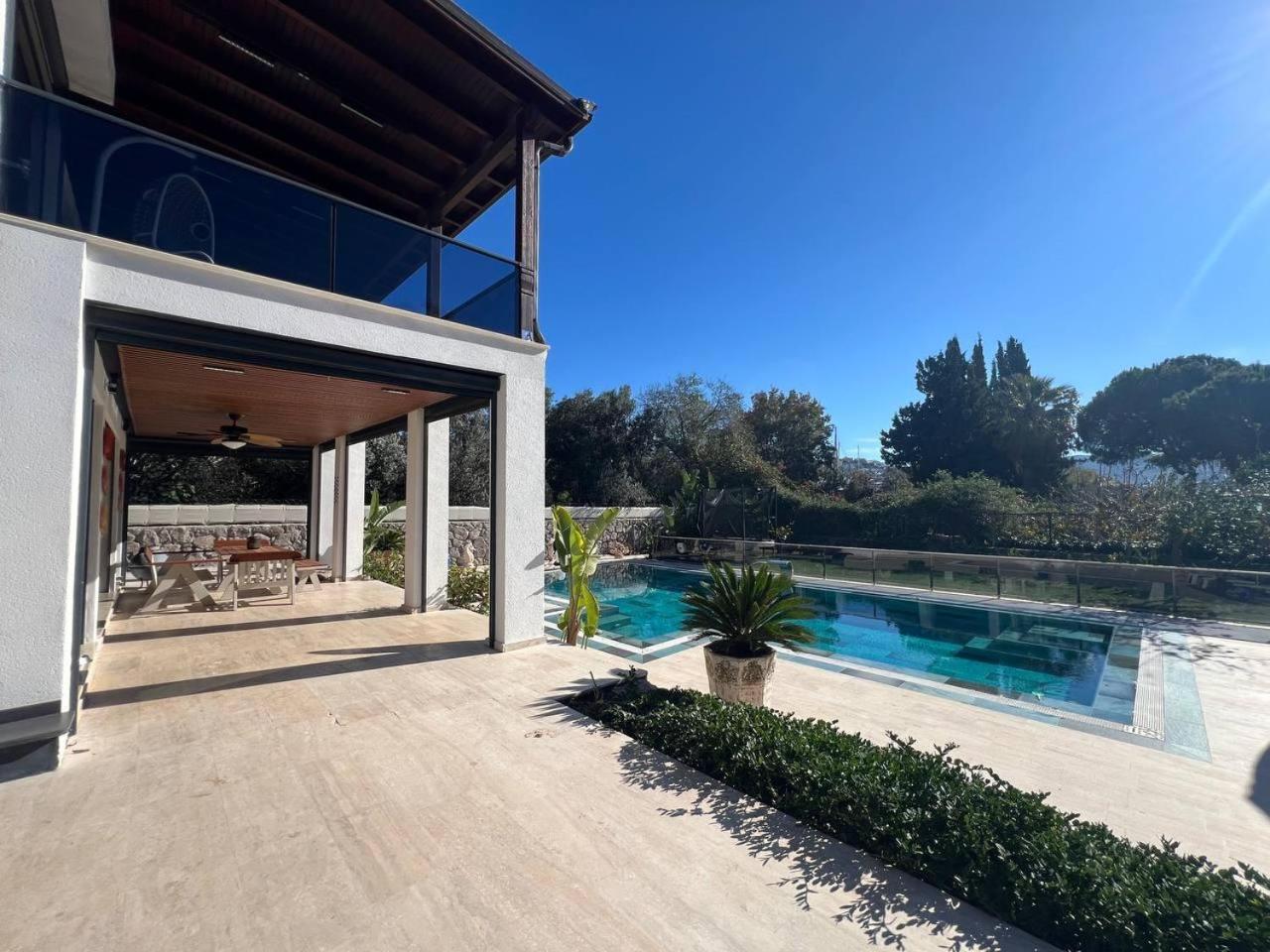 Sea View Villa In Most Upscale Yalikavak
