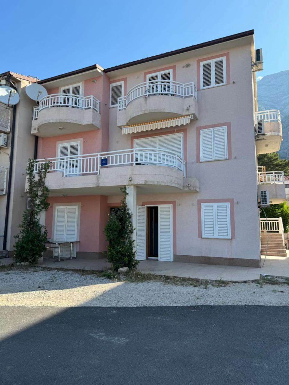 Villa Inoma