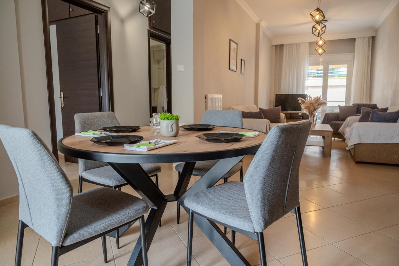 Comfy Downtown Apartment