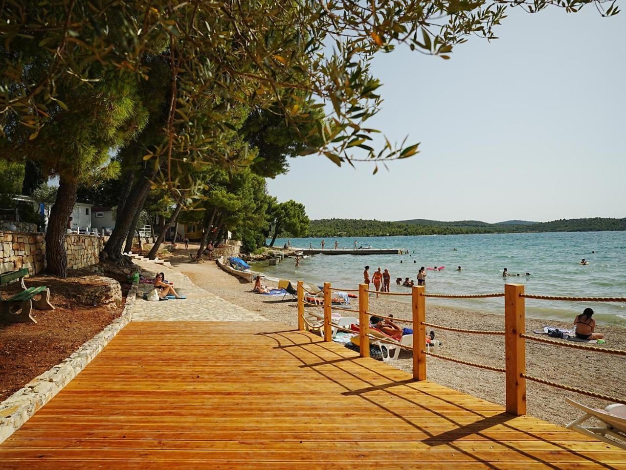 Mediteran Travel Mobile Homes Miran Pirovac