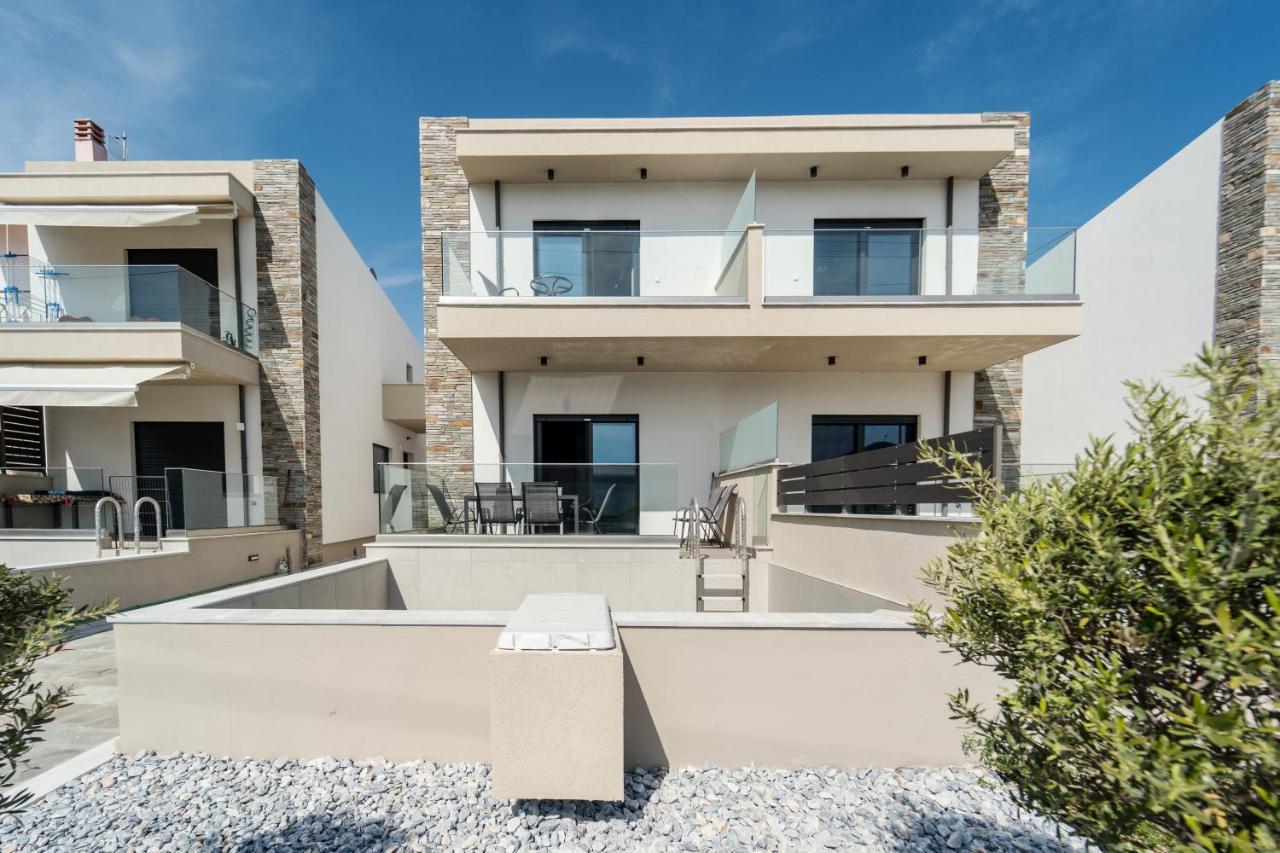 Elko Luxury Maisonette Private Pool Sleeps 8