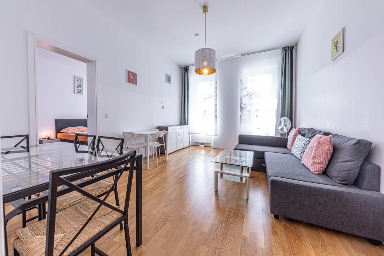 Jr City Apartments