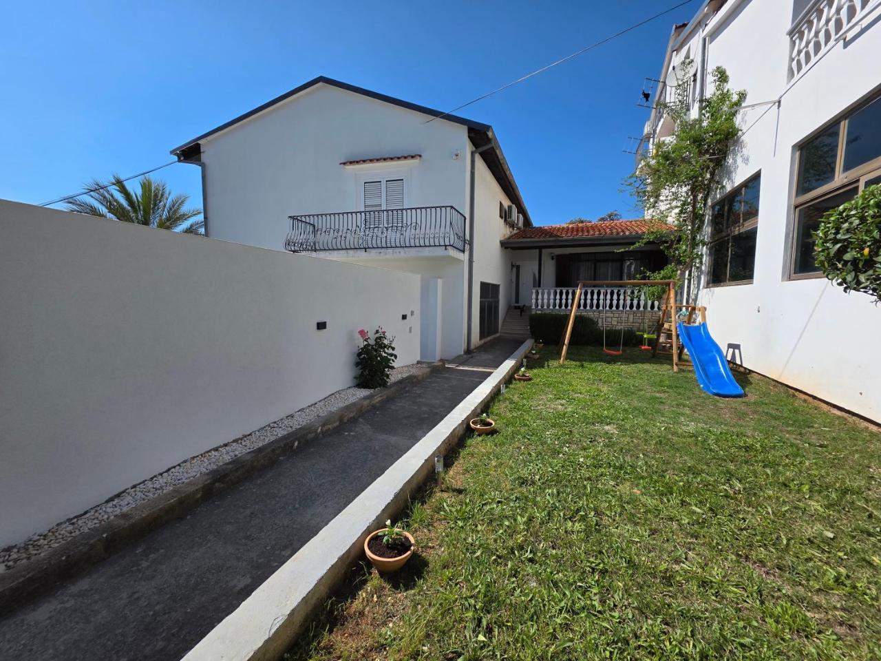 Holiday Home Markovic