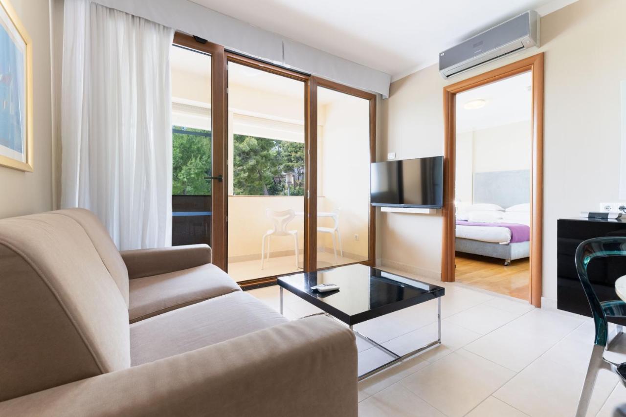 The Residence Aparthotel