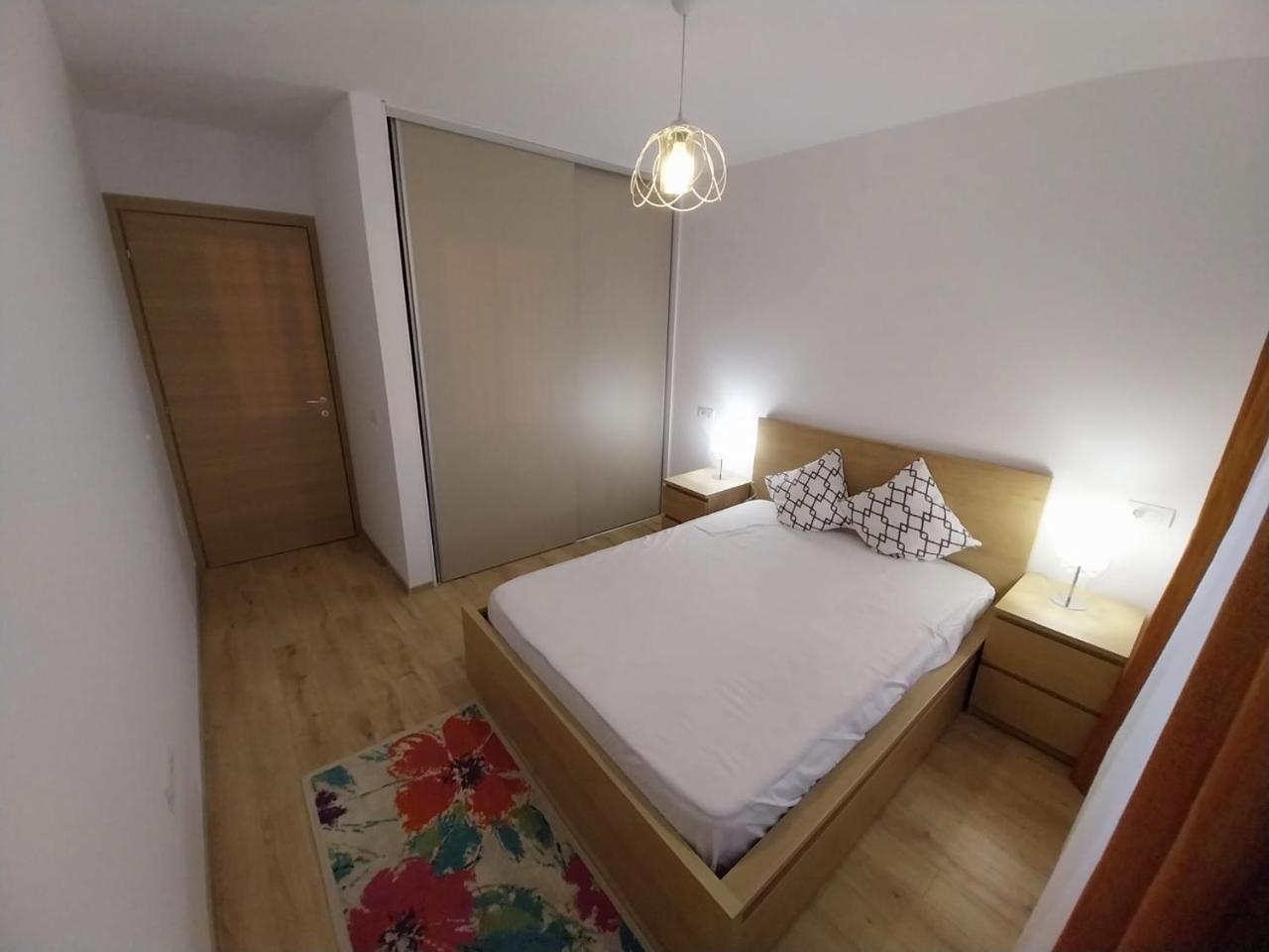 Top City Apartments 3,2,1 Camere