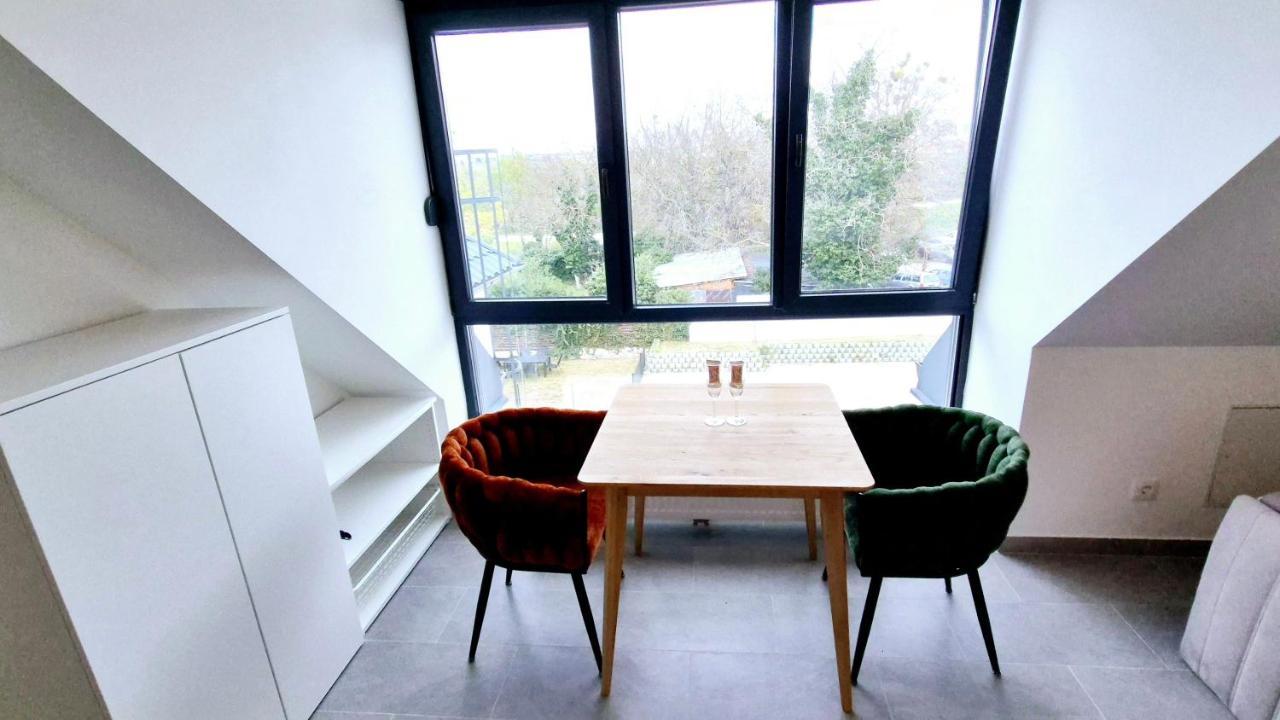 Lenkev Living Apartements