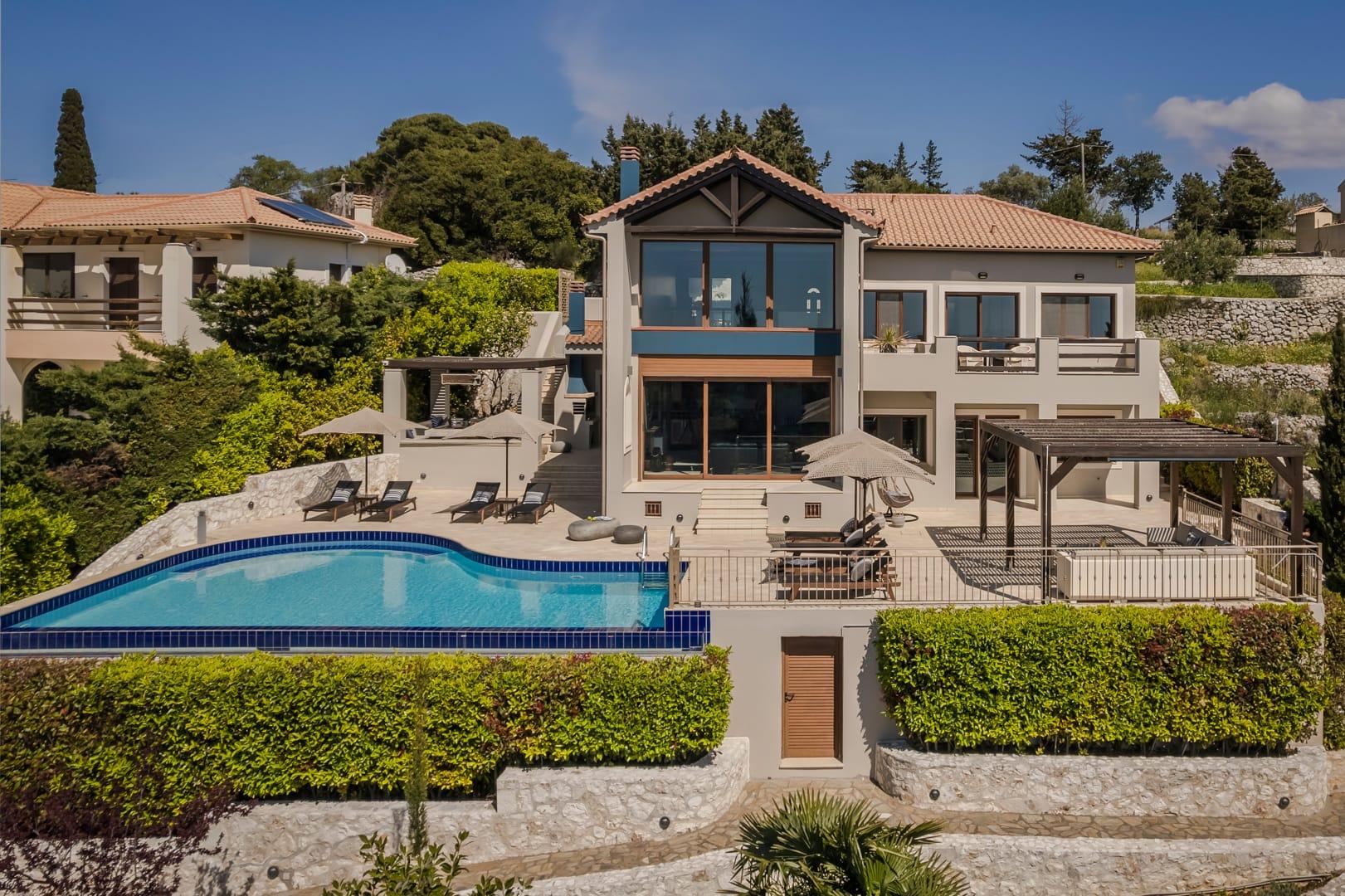 Villa Karmaniolos