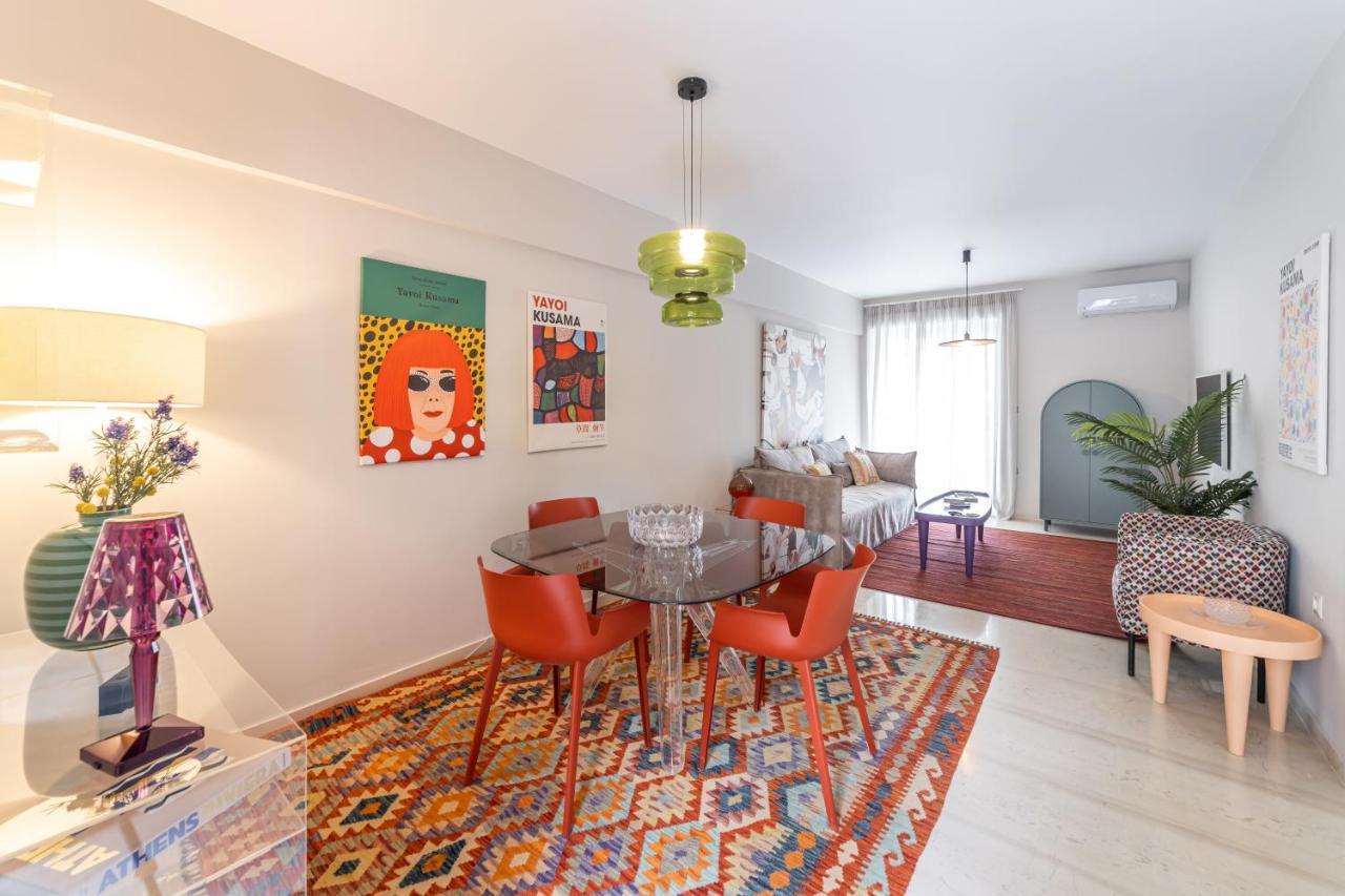 12lve Vouliagmeni Apartment