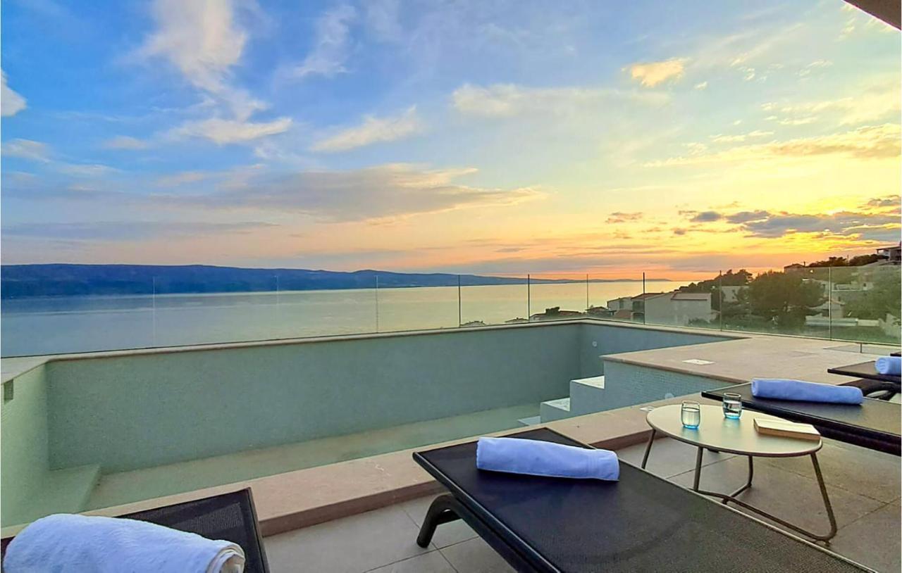 2 Bedroom Lovely Apartment In Stanici