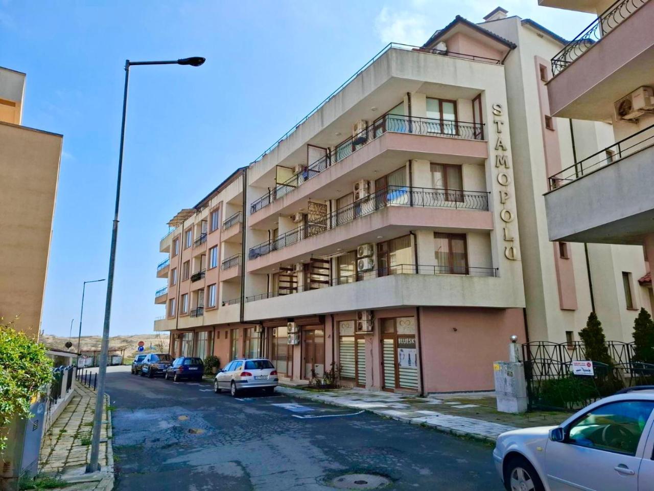 Stamopolu Apartments