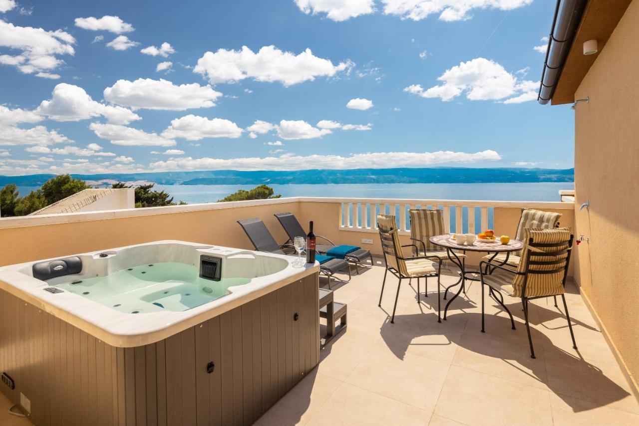 Golden Horizon Suite