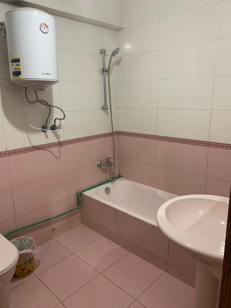 مدينه نصر عند مستشفى حسبو