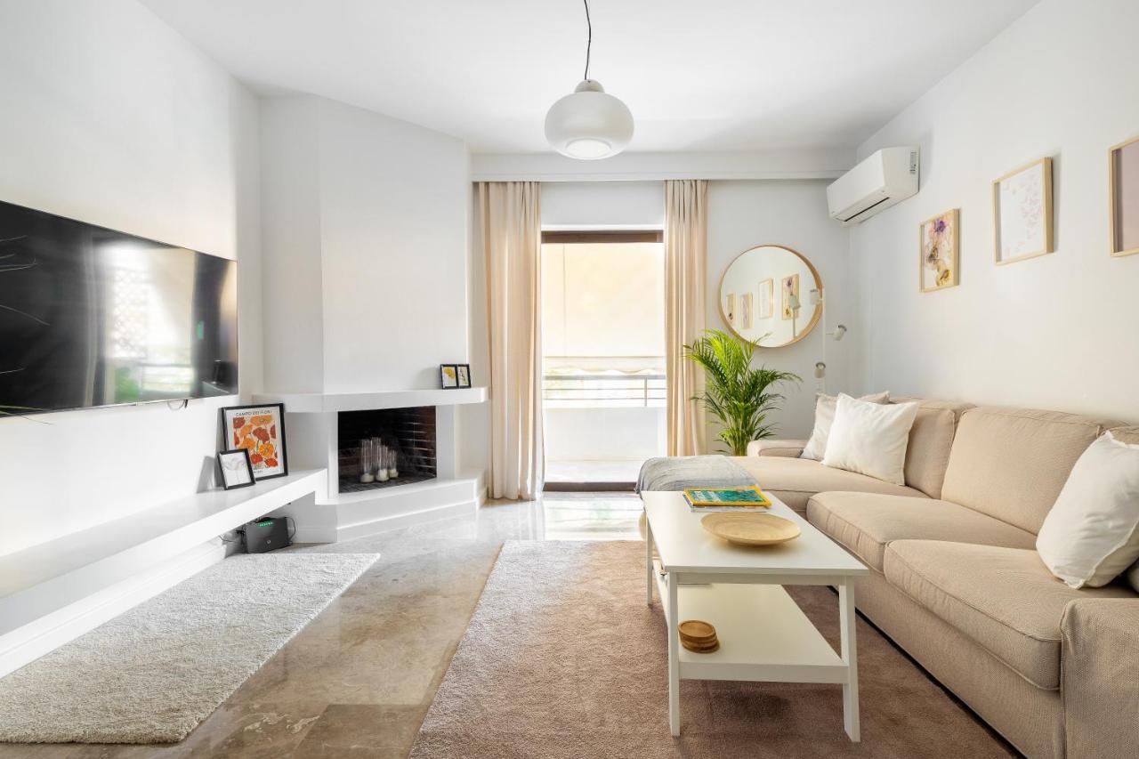 Modern Two-bedroom Haven Near Paleo Faliro Beach