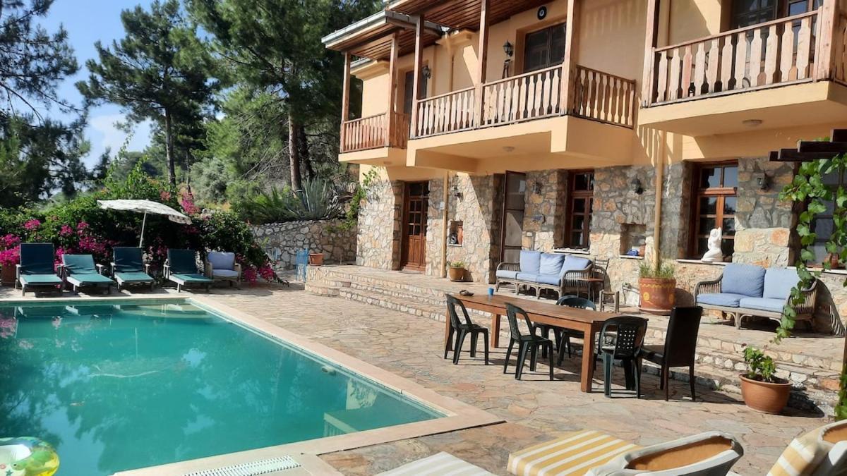 Villa With Sea Views In Faralya