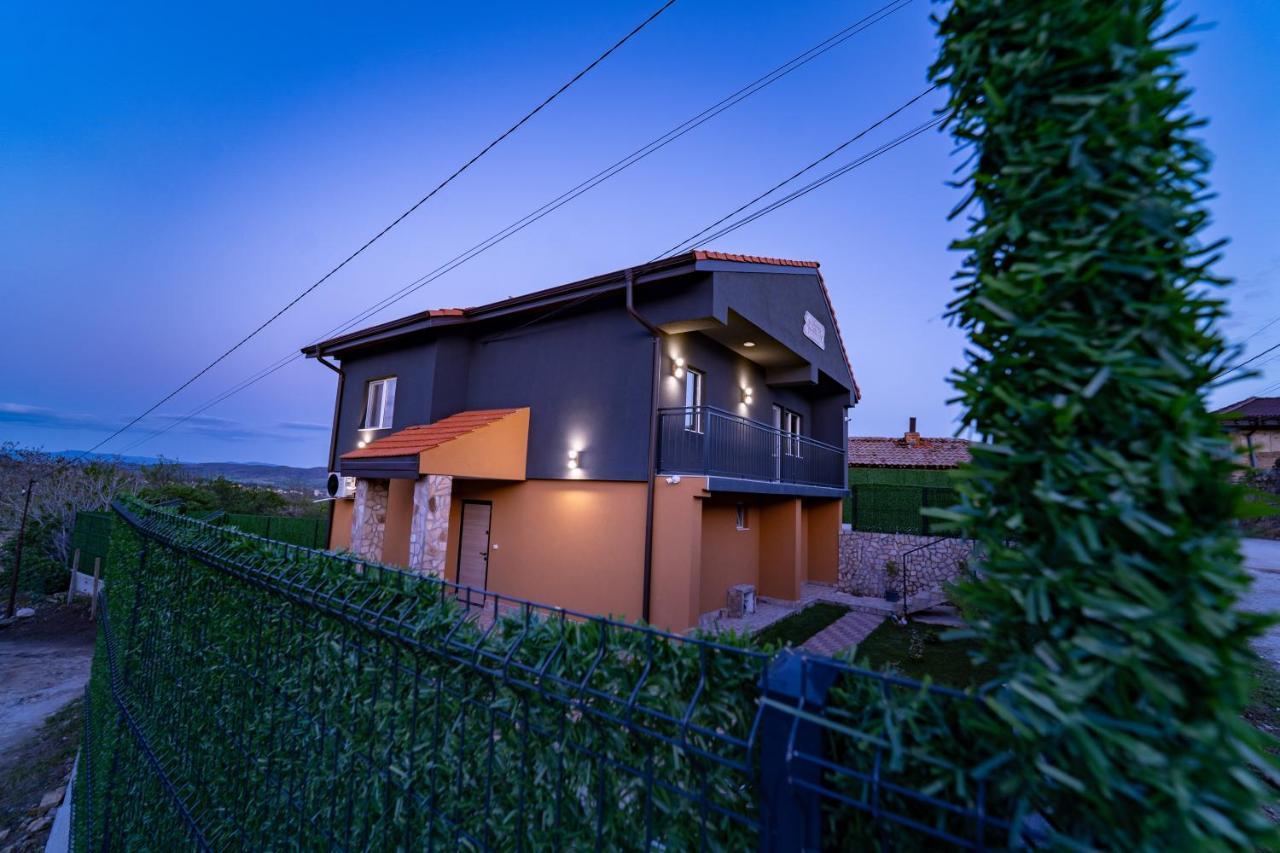 Kyshta Za Gosti Katleq