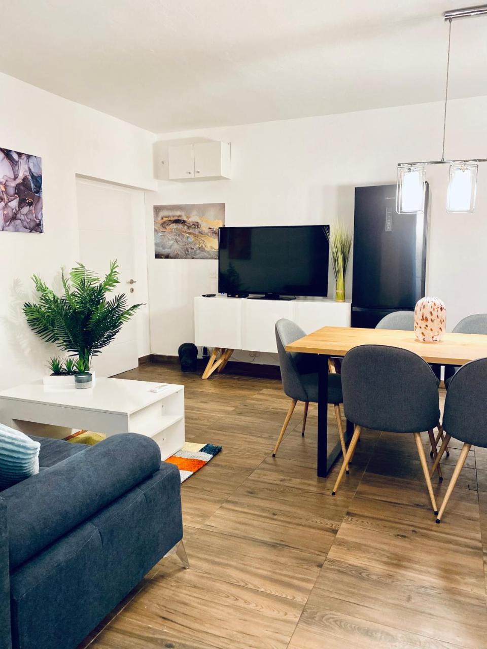 Apartments Stara Baska