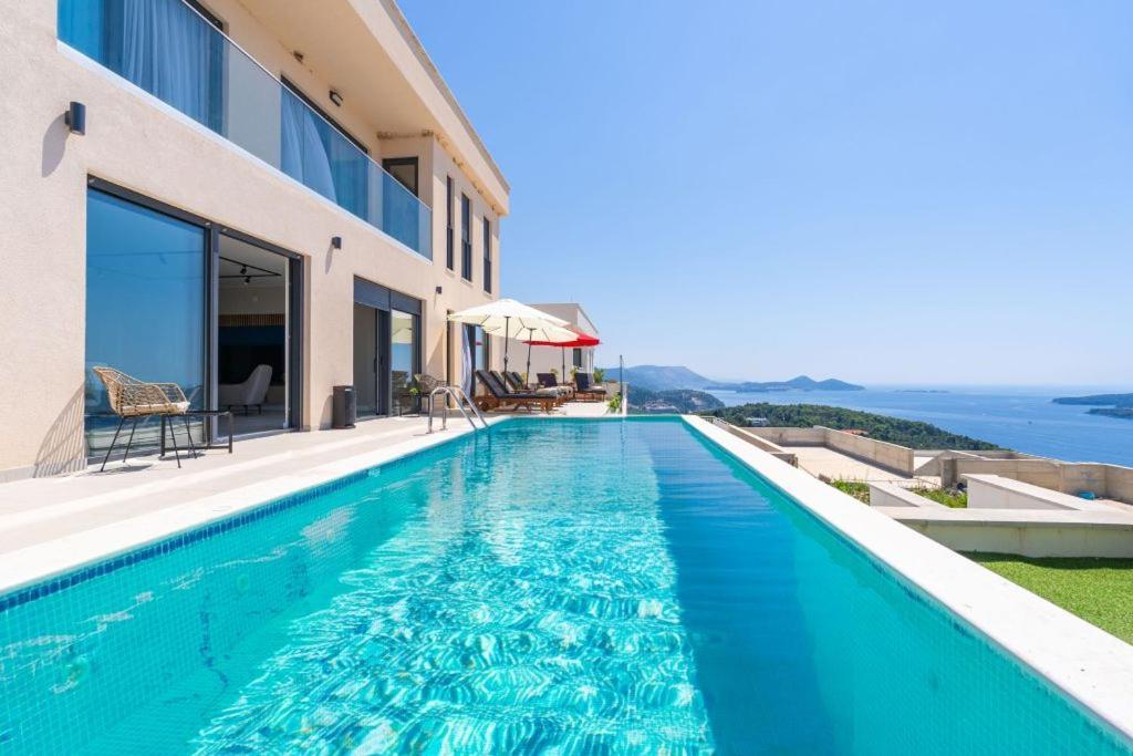Green Horizon Sea Views Villa