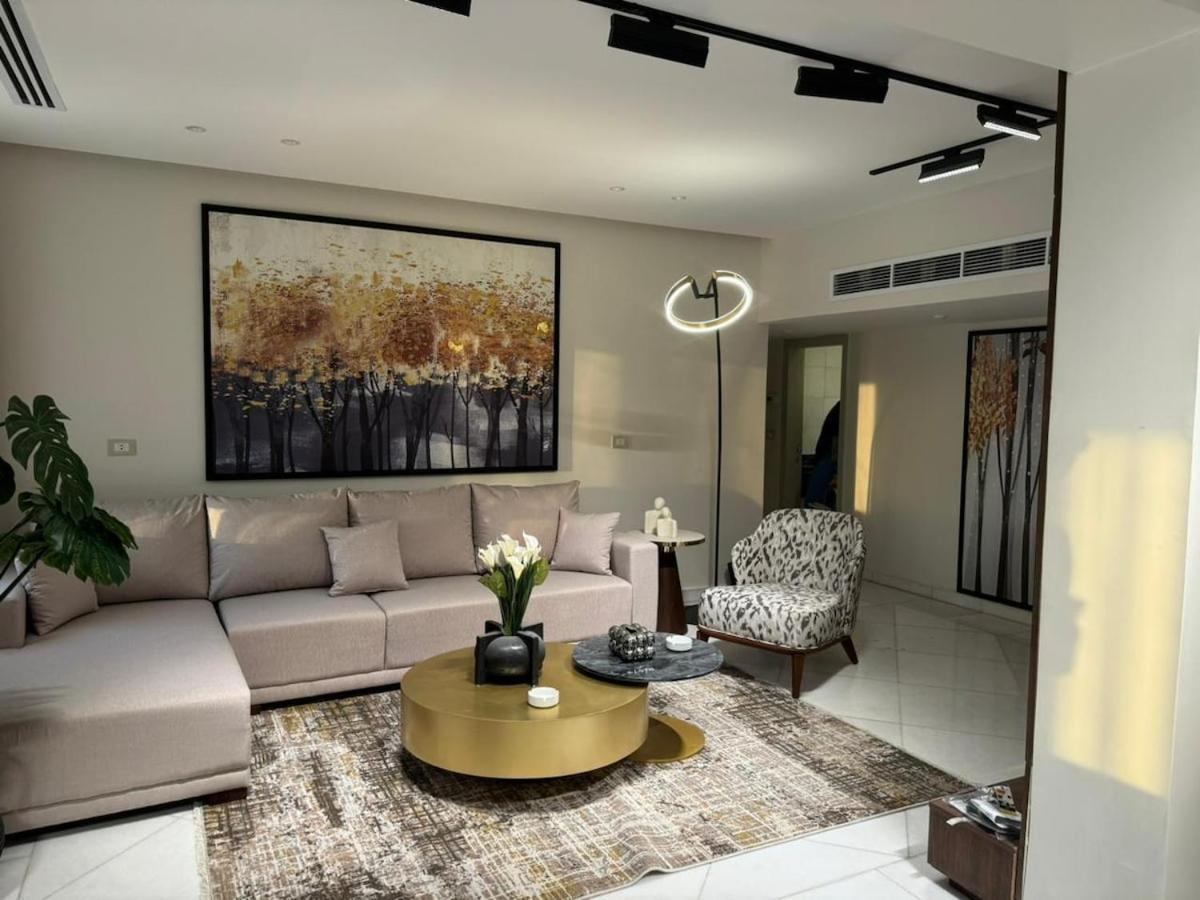 Easy Rental Serviced Apartment in Kornish El-Maadi