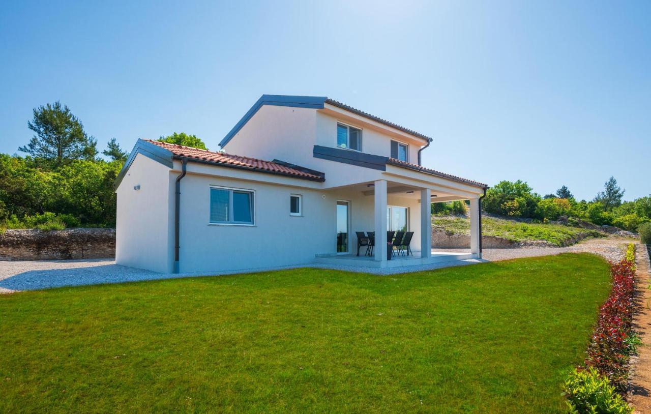 Cozy Home In Labin With Wifi