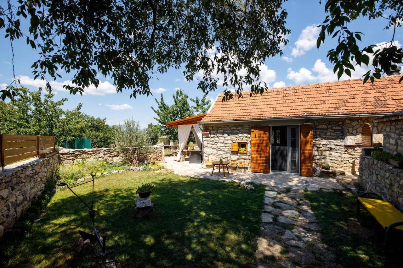 House Mala Kuca