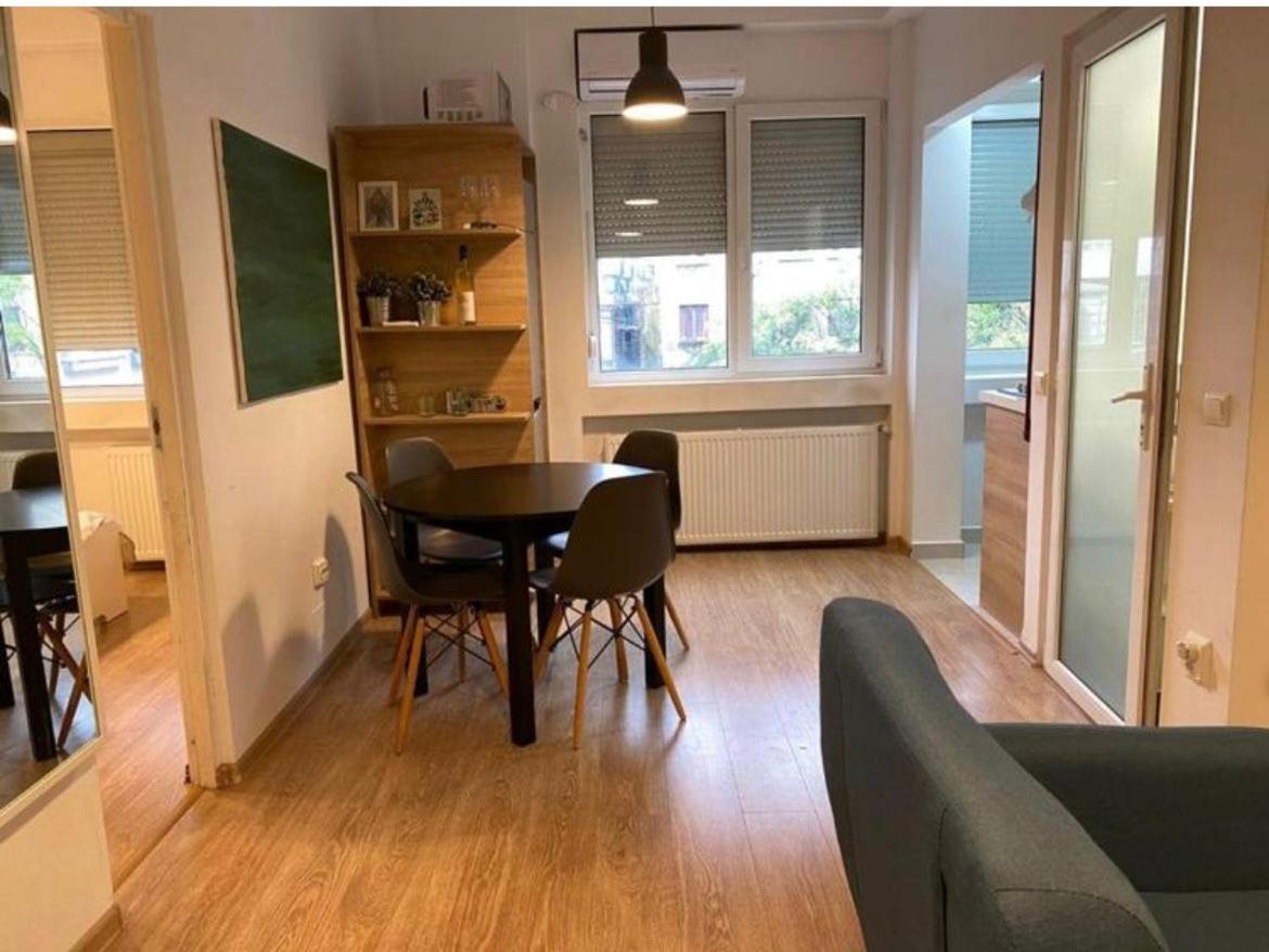 Little Charm On Euforiei