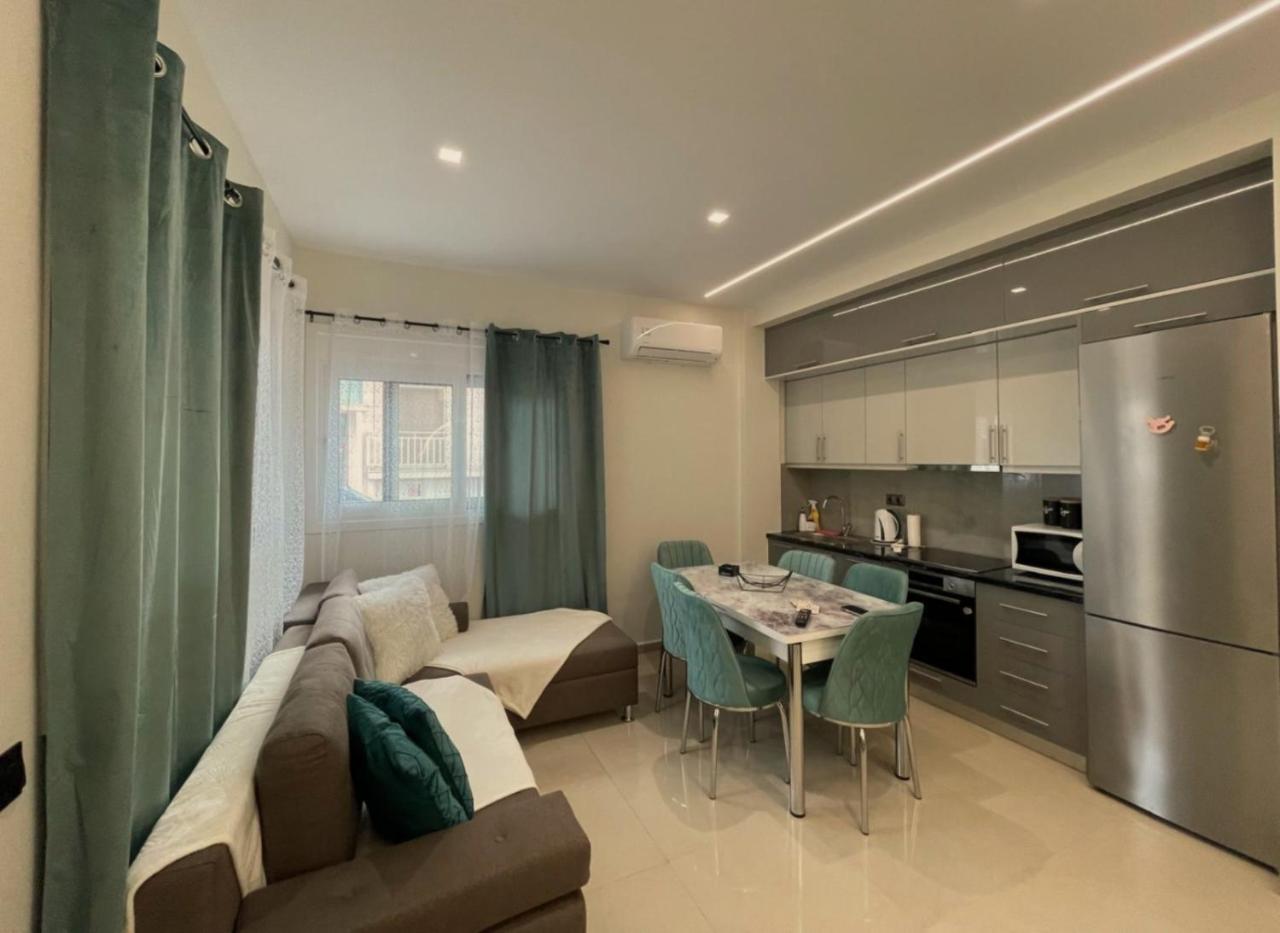 Oropos Central Living