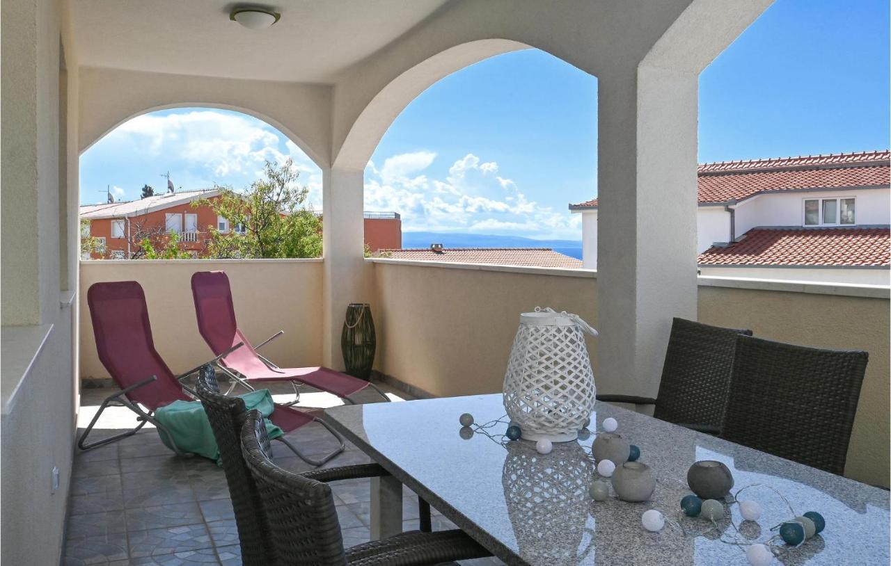 Awesome Apartment In Okrug Gornji