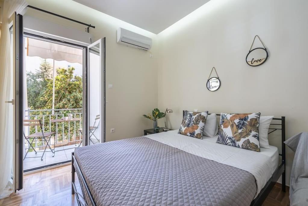 Cozy Home Near Stavros Niarchos