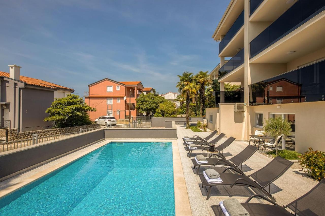 Wohnung In Crikvenica Mit Schoner Terrasse