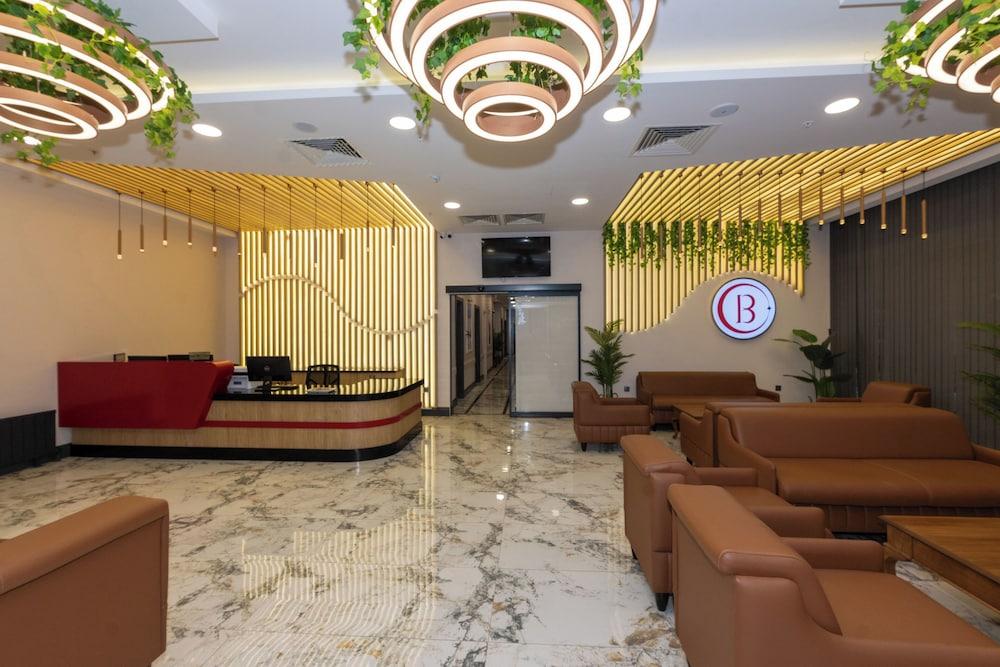 Bulton Deluxe Hotel Airport