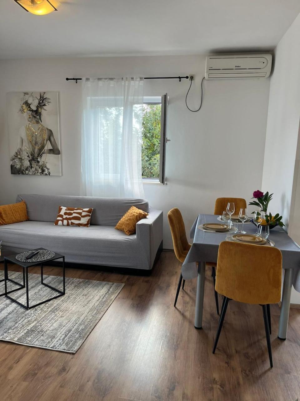 Seaview Apartment Bava