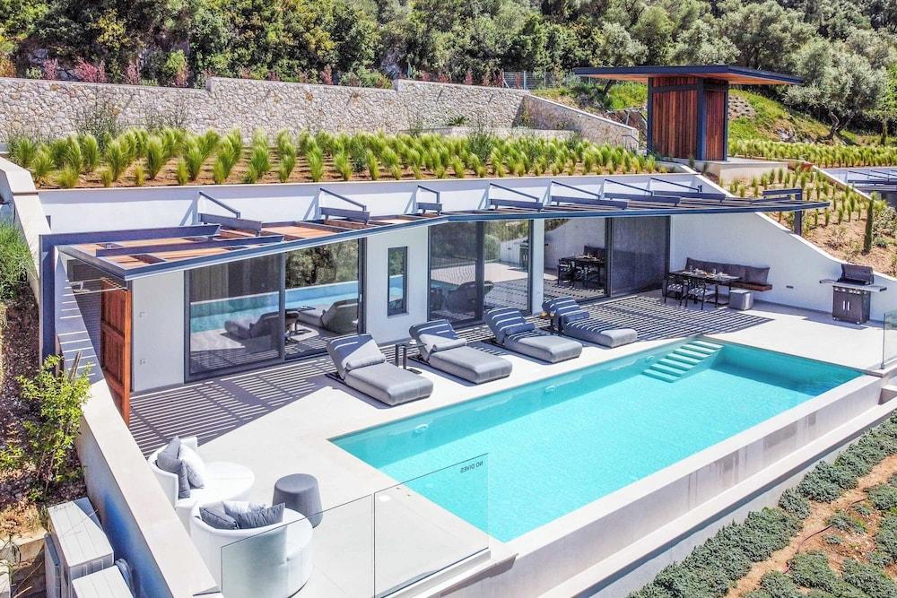 Villa Beyond The Dream