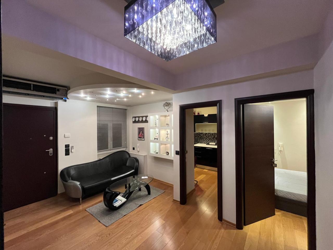 Margaritas' Suites Viktoria Square