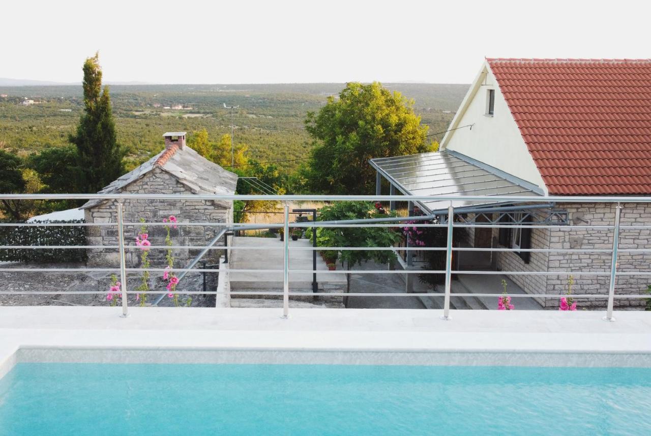 Vista Kum Kuca Za Odmor