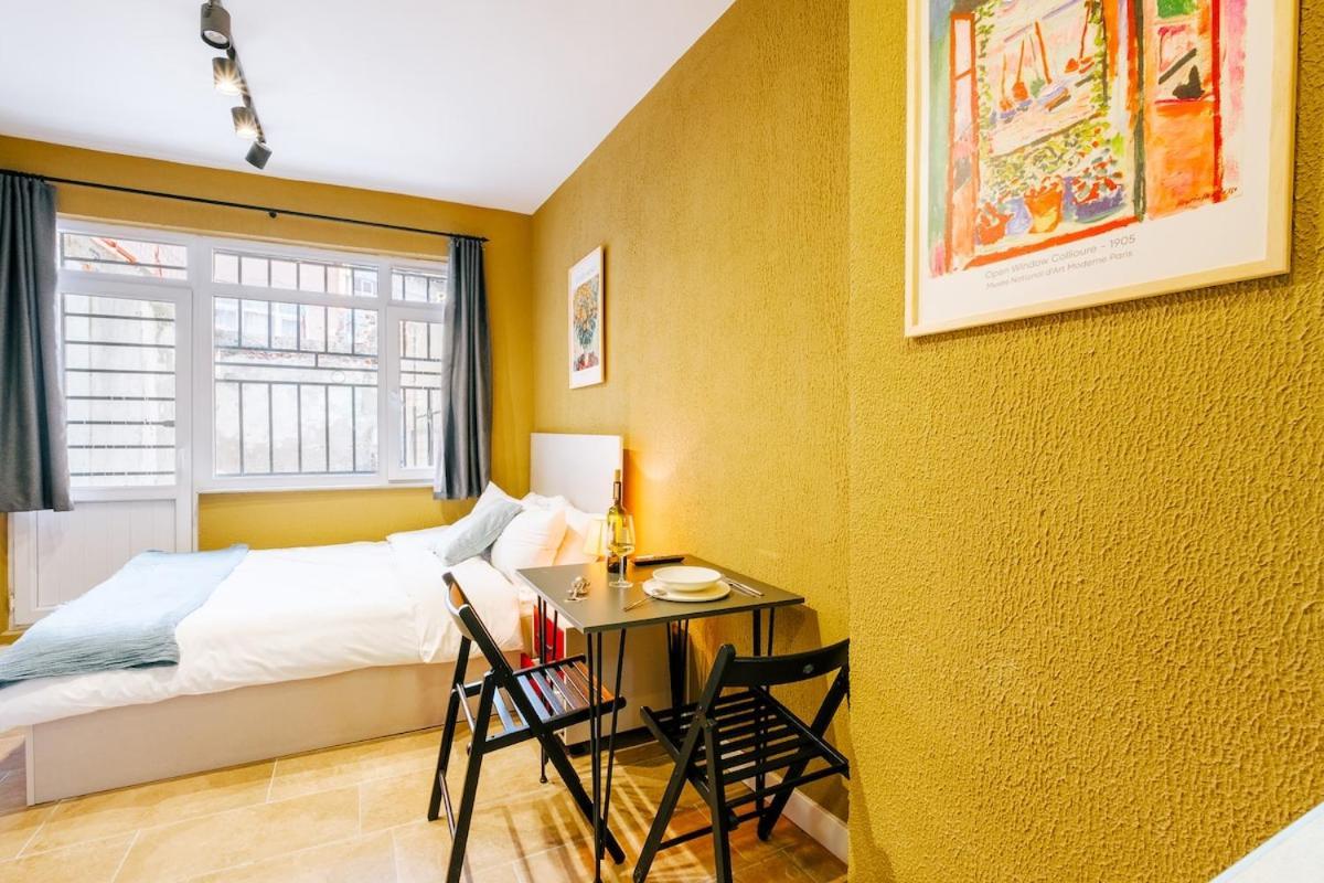 Cozy & Modern 2br With 2ba In Historic Yedikule
