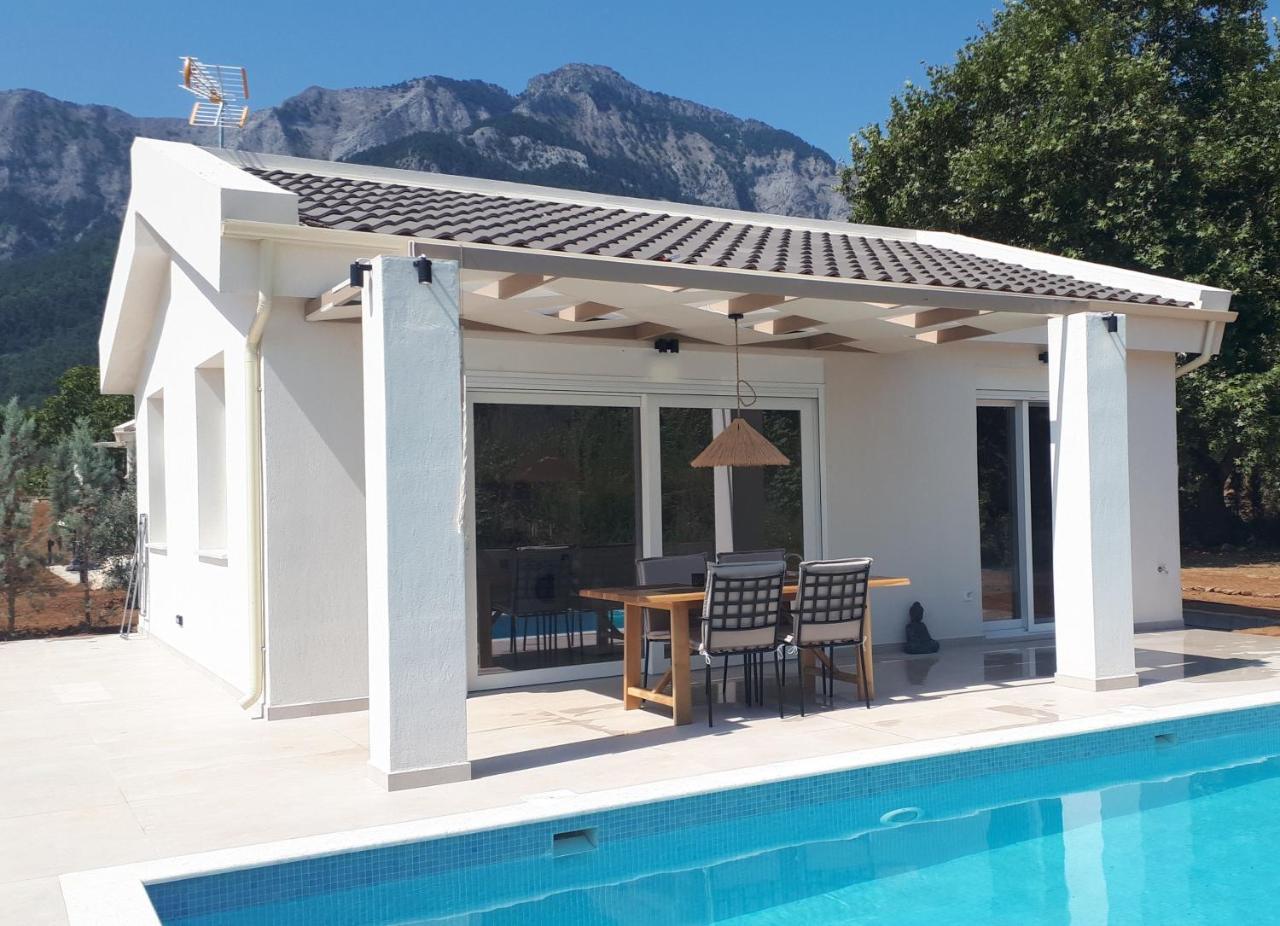 Neues Ferienhaus In Thasos Mit Groer Terrasse