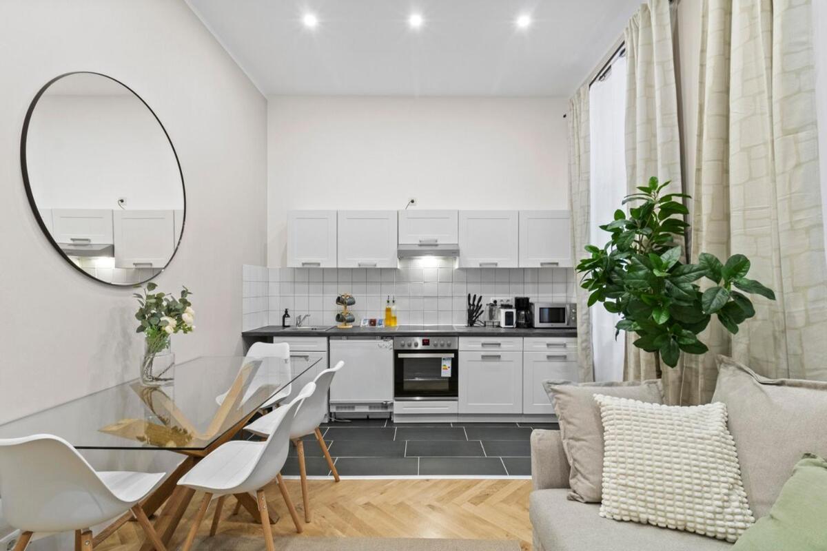 2 Minutes To Mariahilferstrae I Bars I Fast Wifi