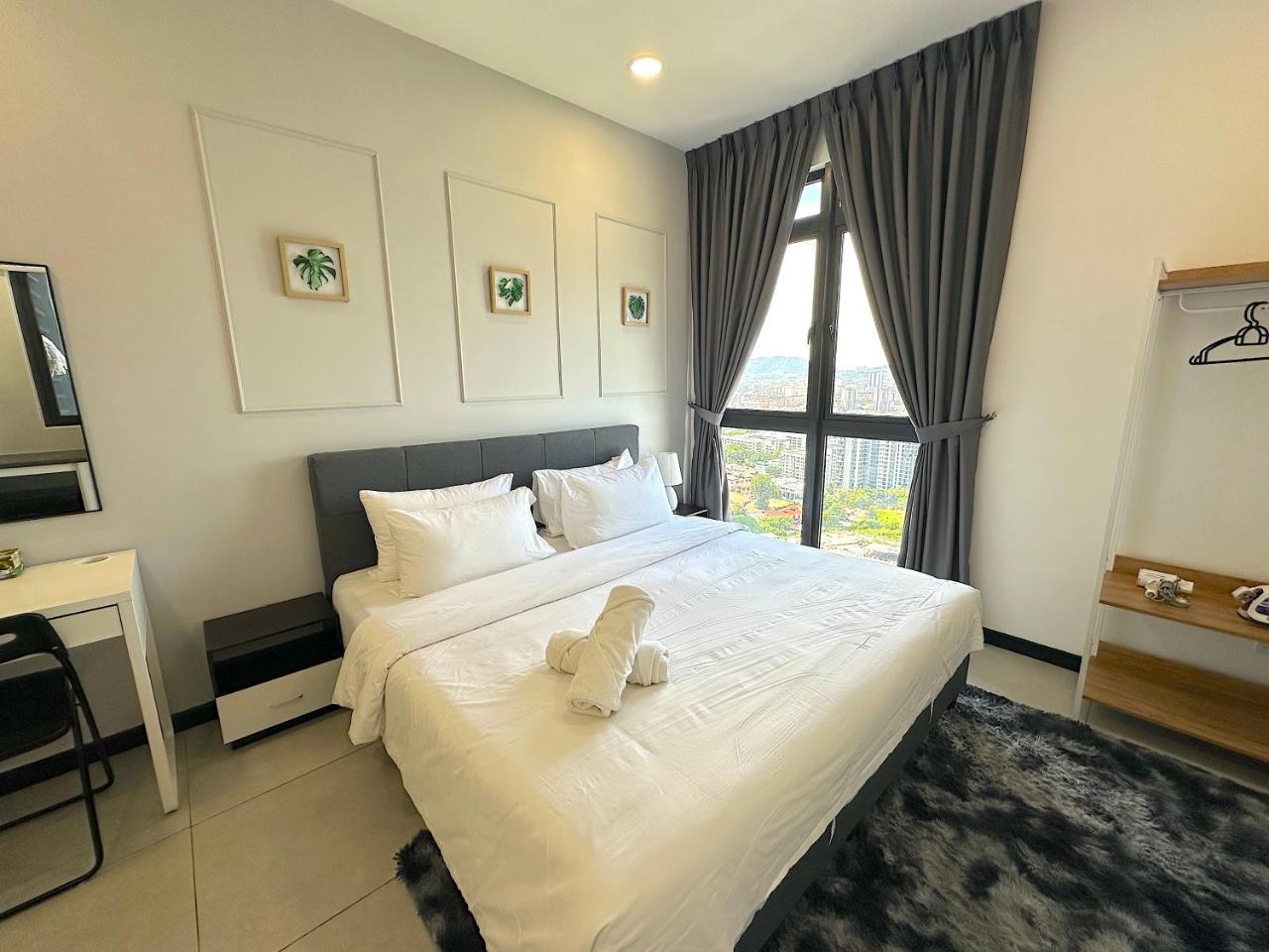 Neu Suites by Serenity Homes Near Gleneagles, Klcc & Lrt (Adults Only)