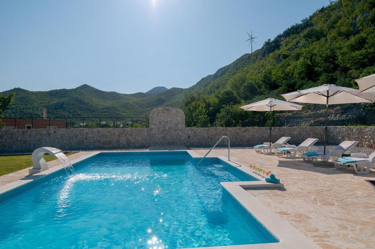 Ferienhaus Mit Privatpool Fur 8 Personen Ca, 107 M Sup2 In Seoca, Dalmatien Gespanschaft Split Dalmatien